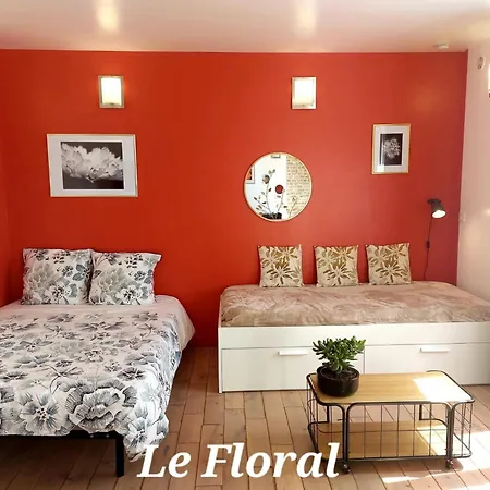 Les Belles Terrasses Dieppe ,3 Appartements , Le Vegetal De 1 A 8 Personnes , Le Tropical De 1 A 6 Personnes , Le Floral Avec Terrasse De 1 A 3 Personnes , Quartier Calme Au Stationnement Gratuit A Cote De L'Avenue Verte Exterior photo