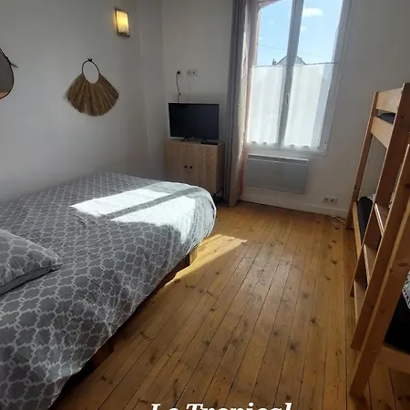 Les Belles Terrasses Dieppe ,3 Appartements , Le Vegetal De 1 A 8 Personnes , Le Tropical De 1 A 6 Personnes , Le Floral Avec Terrasse De 1 A 3 Personnes , Quartier Calme Au Stationnement Gratuit A Cote De L'Avenue Verte Exterior photo