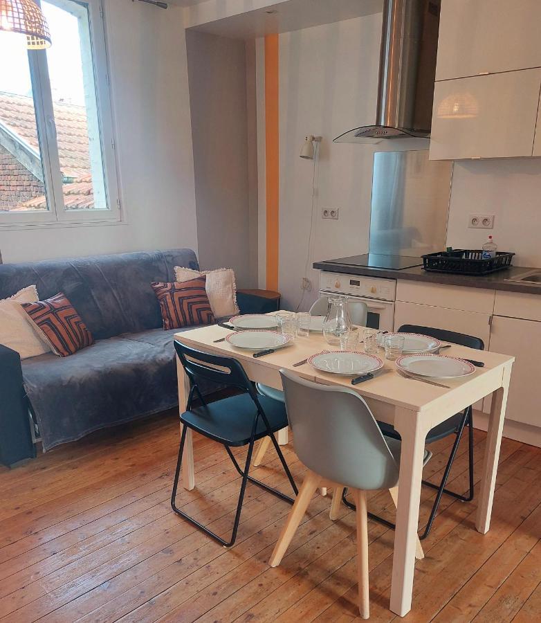Apartment Les Belles Terrasses Dieppe: Tranquil With Avenue Views *