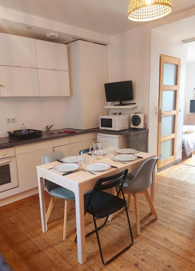 Apartment Les Belles Terrasses ,3 , Le Vegetal De 1 A 8 Personnes , Le Tropical De 1 A 6 Personnes , Le Floral Avec Terrasse De 1 A 3 Personnes , Quartier Calme Au Stationnement Gratuit A Cote De L'avenue Verte Dieppe