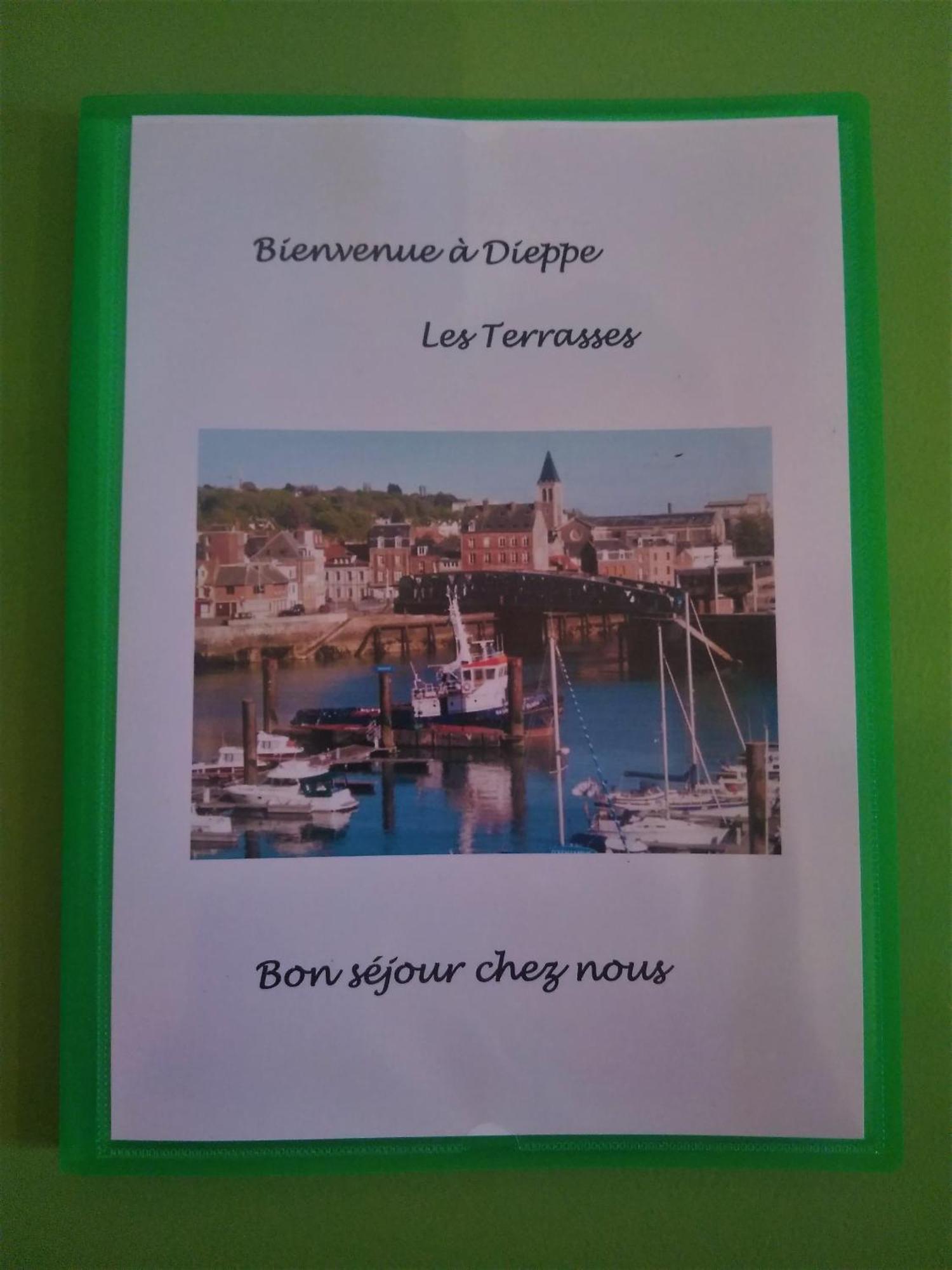 Apartment Les Belles Terrasses Dieppe: Tranquil With Avenue Views *