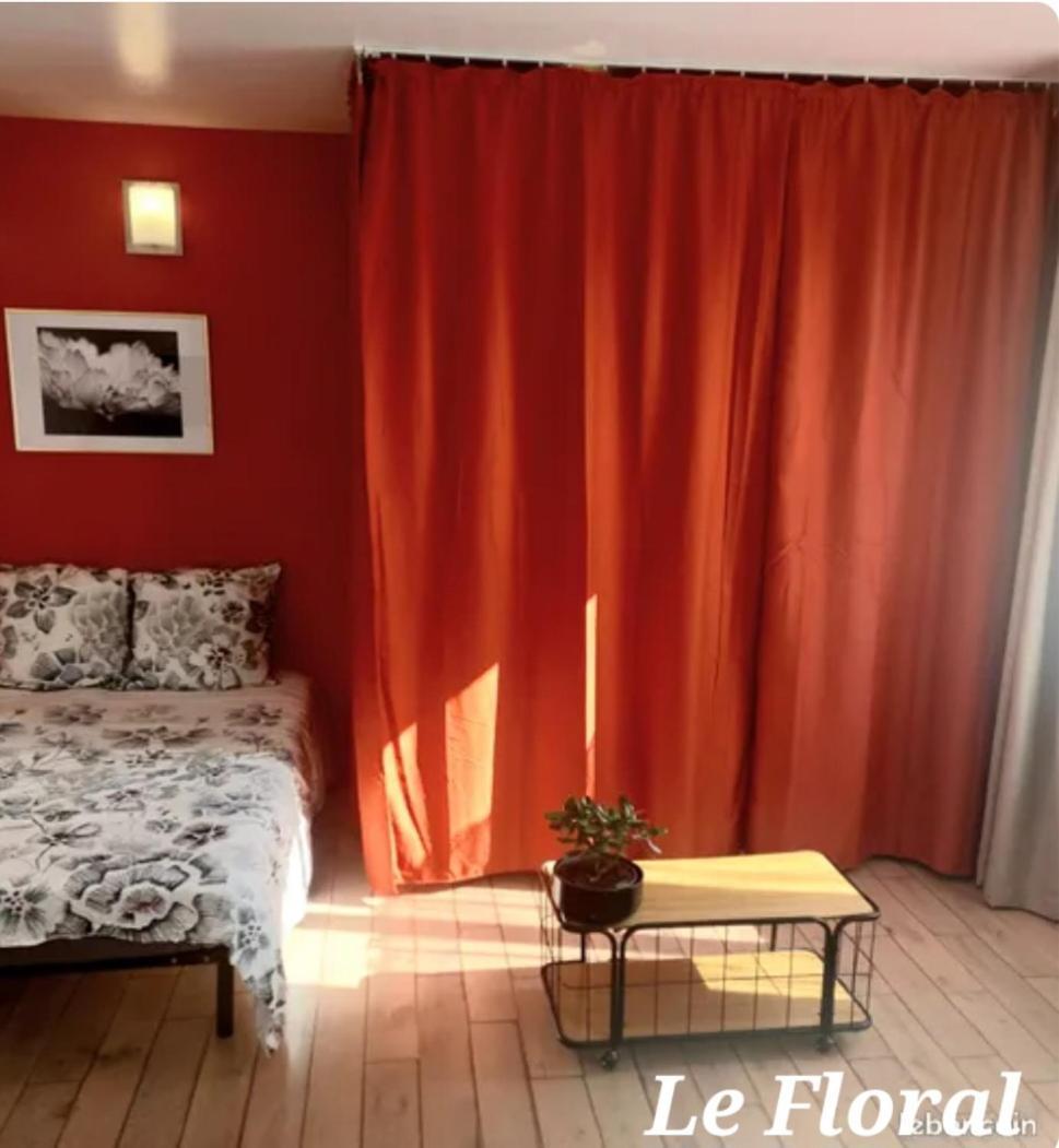 Les Belles Terrasses ,3 , Le Vegetal De 1 A 8 Personnes , Le Tropical De 1 A 6 Personnes , Le Floral Avec Terrasse De 1 A 3 Personnes , Quartier Calme Au Stationnement Gratuit A Cote De L'avenue Verte * Dieppe