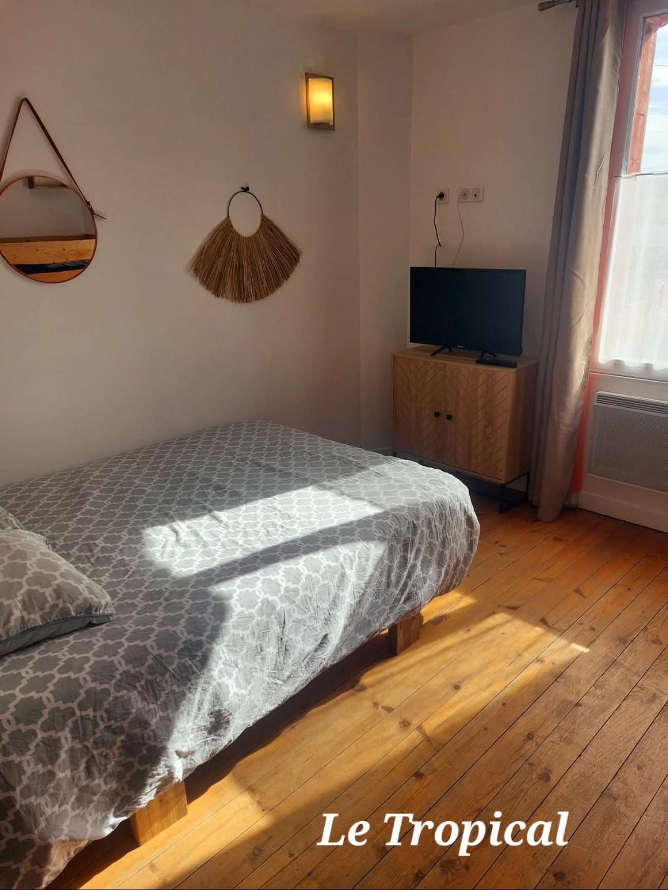 Les Belles Terrasses ,3 , Le Vegetal De 1 A 8 Personnes , Le Tropical De 1 A 6 Personnes , Le Floral Avec Terrasse De 1 A 3 Personnes , Quartier Calme Au Stationnement Gratuit A Cote De L'avenue Verte Dieppe