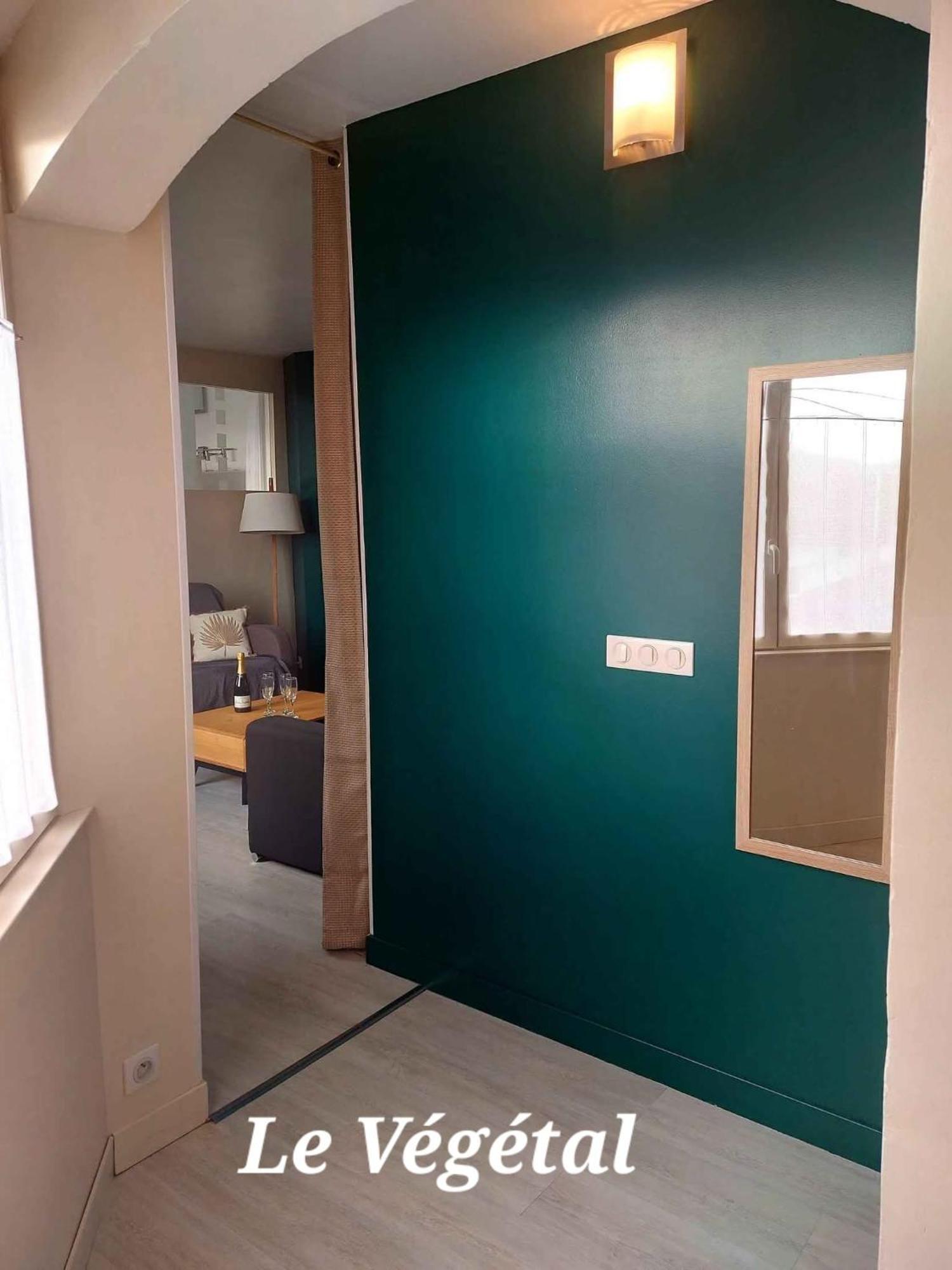 Apartment Les Belles Terrasses ,3 , Le Vegetal De 1 A 8 Personnes , Le Tropical De 1 A 6 Personnes , Le Floral Avec Terrasse De 1 A 3 Personnes , Quartier Calme Au Stationnement Gratuit A Cote De L'avenue Verte Dieppe