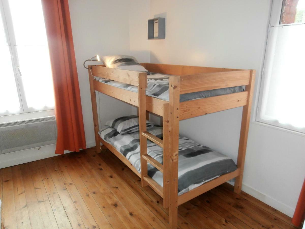 Apartment Les Belles Terrasses Dieppe: Tranquil With Avenue Views Dieppe